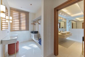 Villa | Bilik Mandi | Pancuran mandi, hulu semburan hidrourut 