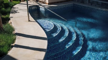 Villa | Uitzicht vanuit de kamer