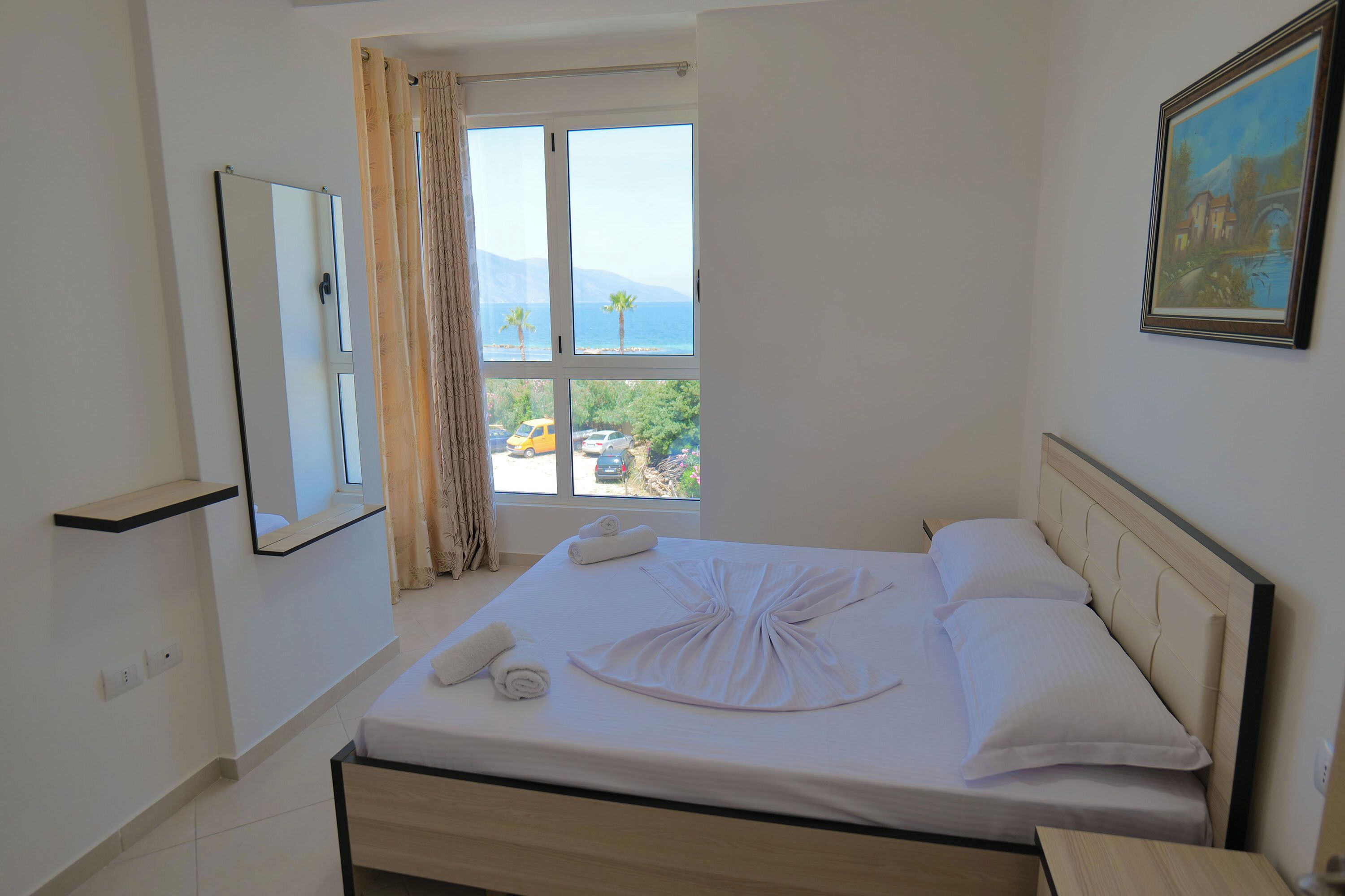 Wifi gratis y ropa de cama 