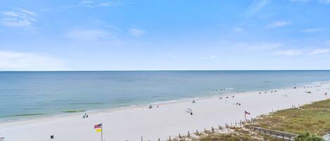 Apartment, Mehrere Betten (Enclave 607) | Strand | Am Strand