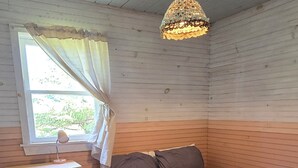2 多间卧室、免费 WiFi、床单