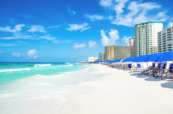 On the beach - ☀️ Pelican Beach 918 - Après Beach 🌊 (Destin)