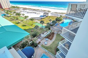 Terrace/patio - ☀️ Pelican Beach 918 - Après Beach 🌊 (Destin)