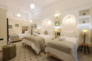 Family Quadruple Room, Courtyard View | In-room safe, blackout drapes, soundproofing, free WiFi - Riad Namla (Marrakech)