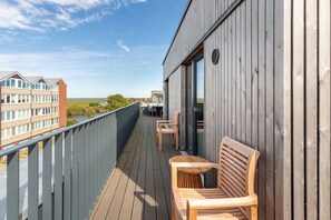 Terrace/patio - Luxusapartement mit Meerblick (Nordstrand)