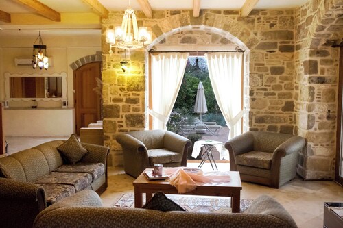 Spacious 5-BR villa in charming Bodrum Bitez with Private Pool - Metis Holiday