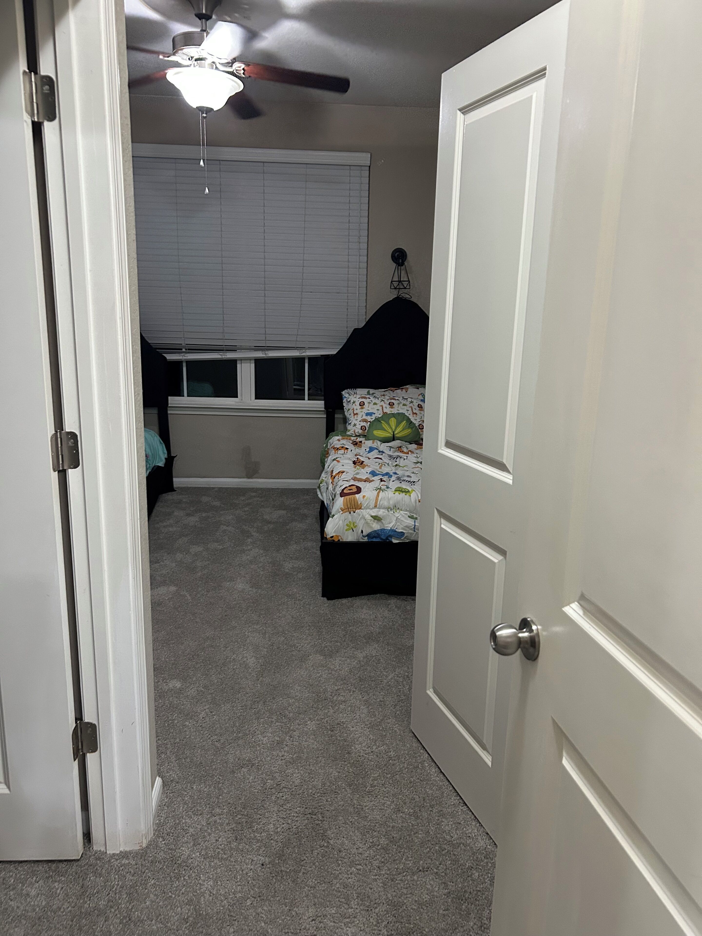 2 slaapkamers, internet, beddengoed