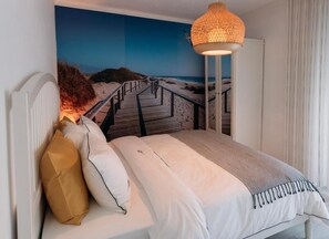 Iron/ironing board, WiFi, bed sheets - Argus Dream Home Family Vacation Home, between the Sea and the Ria we are. (Gafanha da Encarnação)