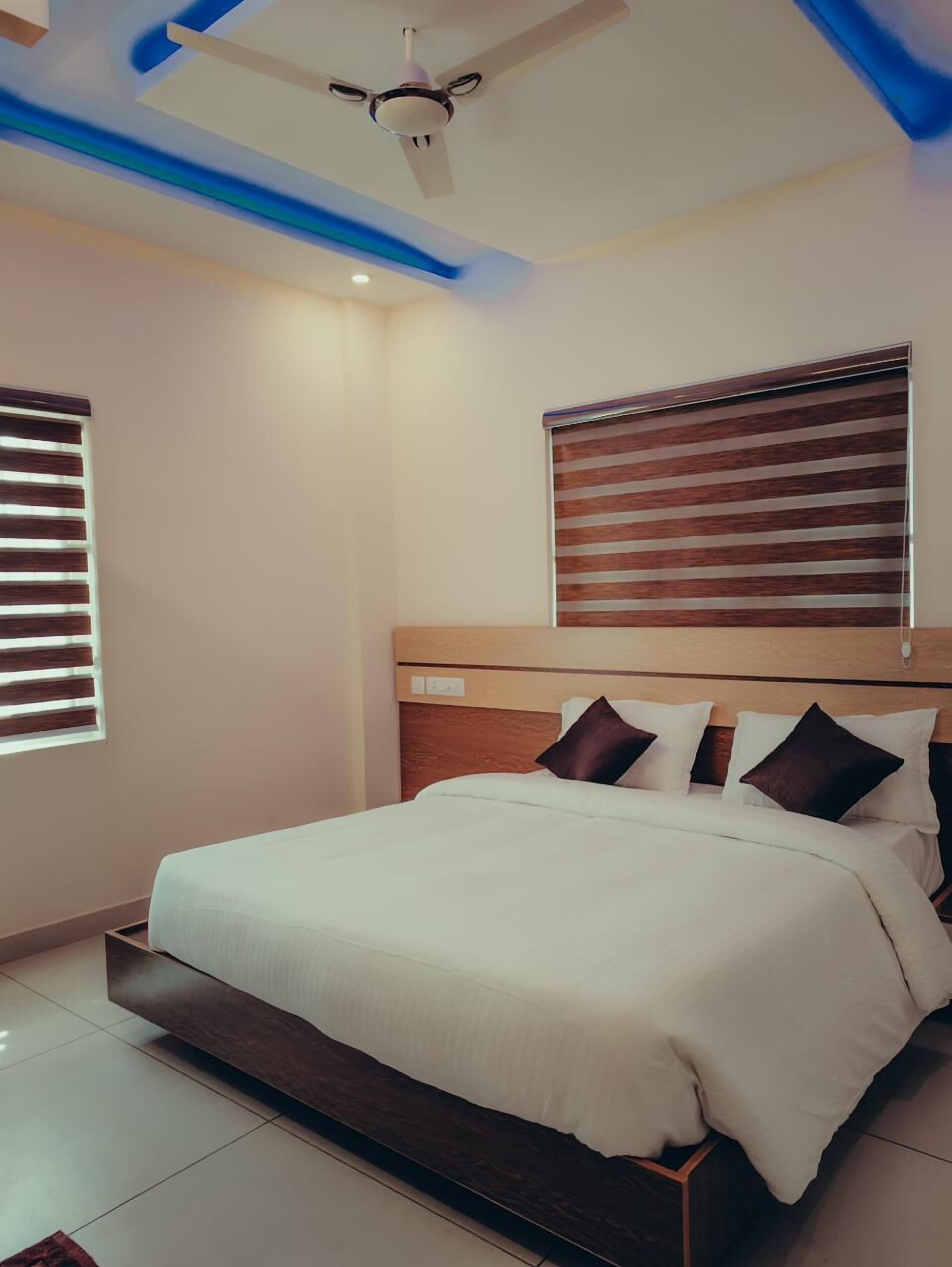 Deluxe Apartment, Balcony, Mountain View | Free WiFi