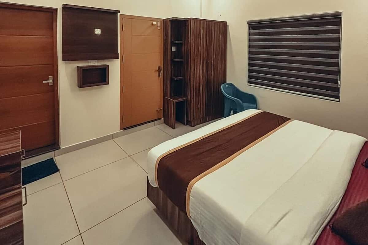 奢华双人房或双床房, 阳台, 山景 | 免费 WiFi