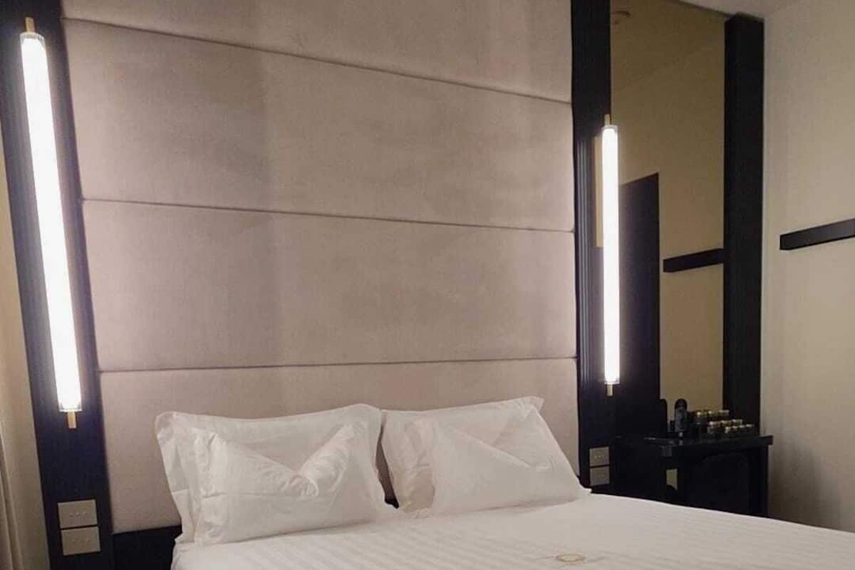 Frette Italian sheets, premium bedding, down duvets, memory-foam beds