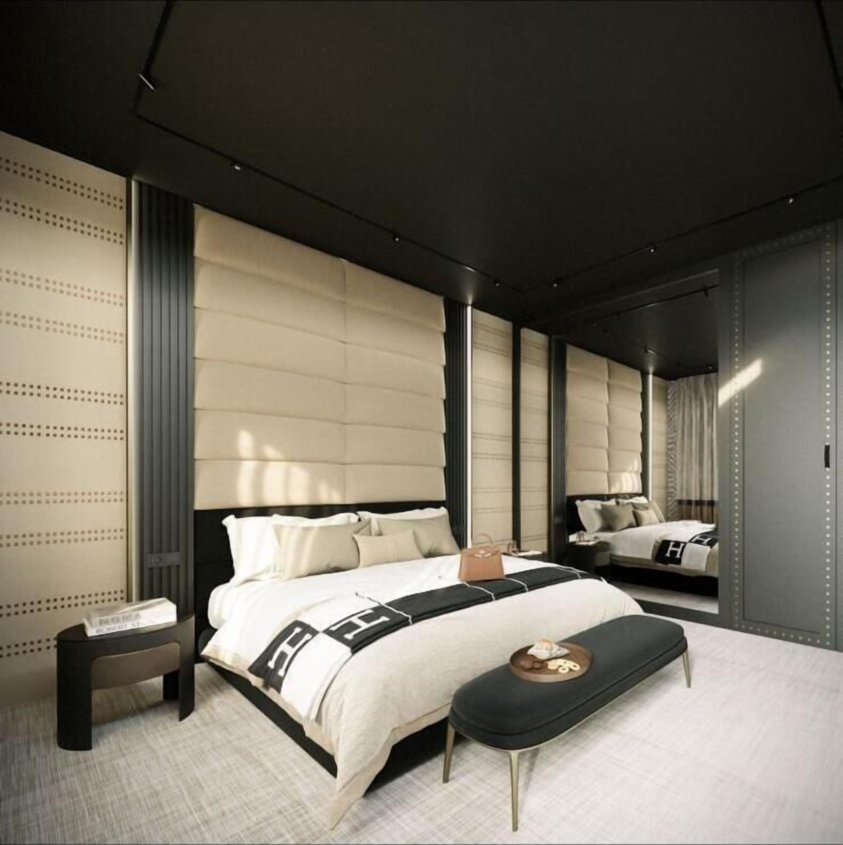 Desk, laptop workspace, iron/ironing board, free WiFi