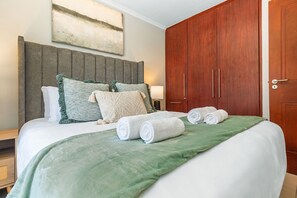 Apartment (1 Bedroom) | Interior - Sandy Bay C5 (Cape Town)