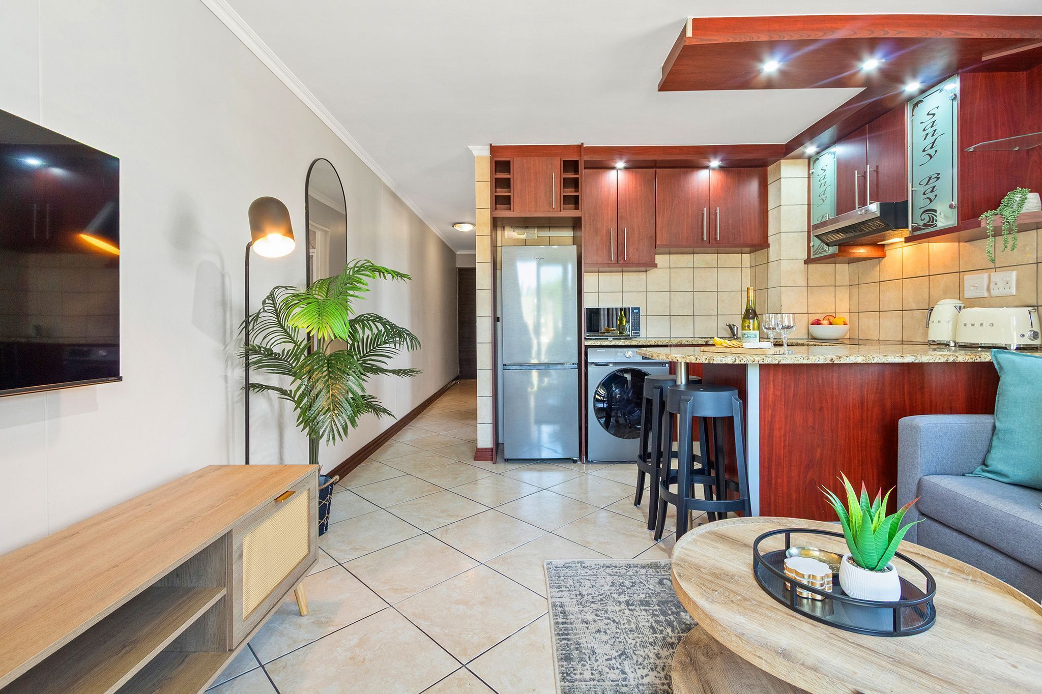 Apartment (1 Bedroom) | Interior