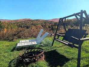 Property grounds - Geodesic Dome Glamping in Laurel Bloomery, TN (Laurel Bloomery)
