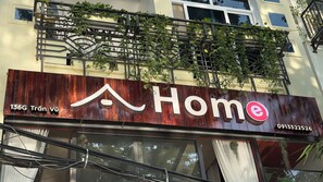 Exterior detail - Home. Homestay – Lakeside Serenity in Hanoi (Hanoi)
