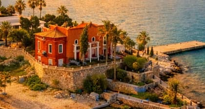 Caecilia Lawrence Bio Sea Villa - Sleeps 12