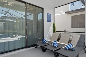 Terrace/patio - Luxurious 9BR Paradiso | Pool, Cinema & Game Room (Orlando)