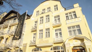 Bagian depan properti