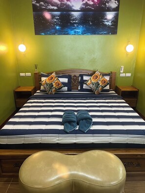 Private Room with Sea View