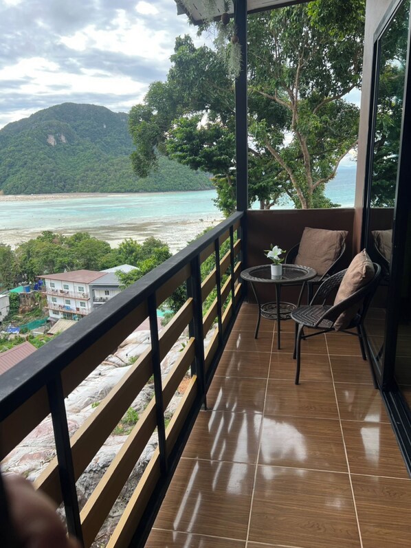 Private Room Balcony with Sea View | Balcony