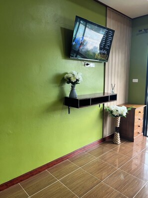 Private Room with Sea View | Équipements de la chambre