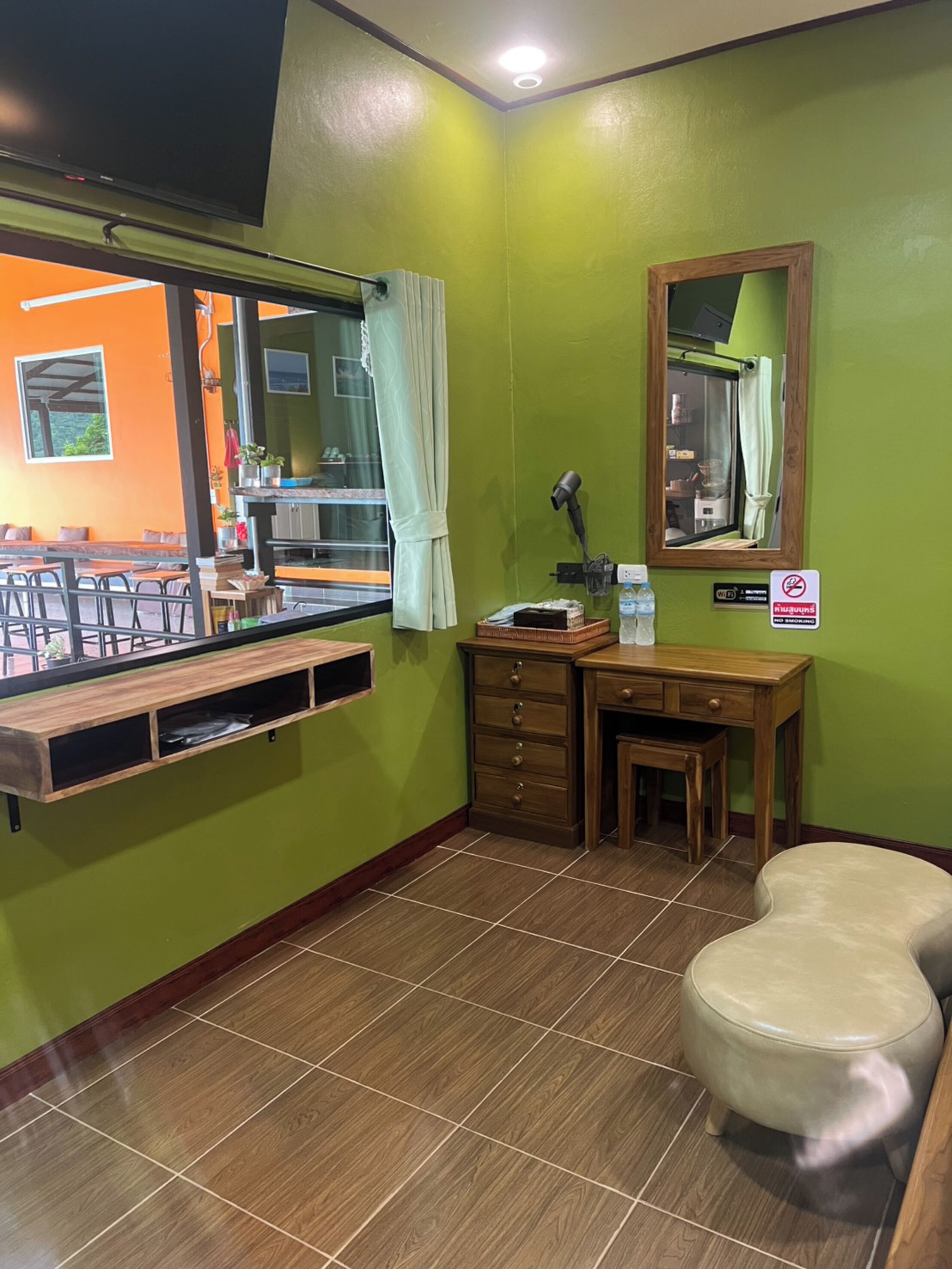 Private Room with Sea View