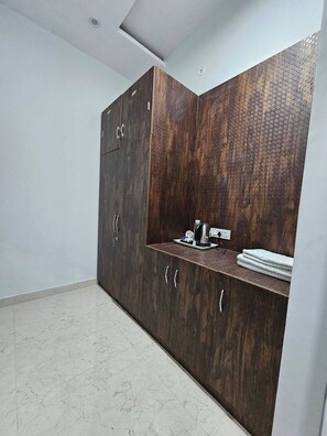 Interior - Two Private Rooms w/ Balcony in Naturalist's Home (Teda)