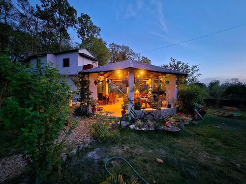 Quaint bed & breakfast with AC in charming Teda