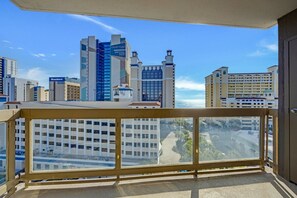 Property grounds - Inland Escape / Walk to Beach / Sleeps 8 (Myrtle Beach)