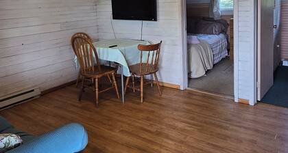 Suite 3 - Rustic, budget minded 2 bedroom suite near Cabot Beach Provincial Park