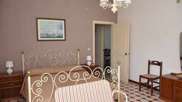 Ferro/asse da stiro, Wi-Fi, lenzuola