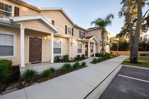 Exterior - Disney 3BR Townhome w/ Pool & Mickey Theme (Kissimmee)