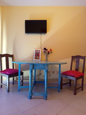 Dining - Gianni Apartment, Santa Maria, Sal, Cape Verde (Santa Maria)