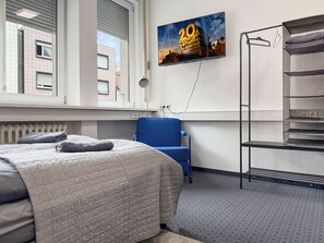 مكواة/لوح كي وواي فاي وملاءات أسرّة