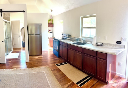 Charming 1-bedroom cabin in Rusk