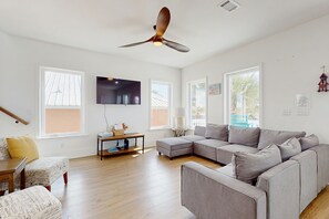 Televisión y futbolito 