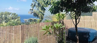 Caribbean Sunset Sea view house in Bouillante with private Jacuzzi