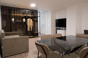 Deluxe Condo | In-room safe, blackout drapes, soundproofing, iron/ironing board - Di Prima Albergo Diffuso. (Catania)