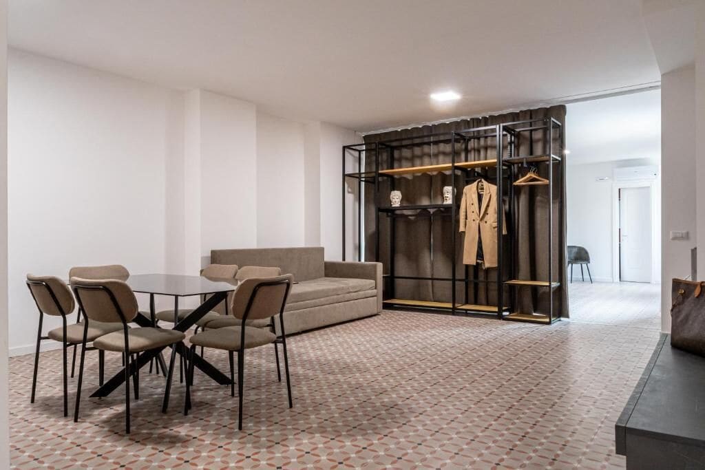 Deluxe Condo