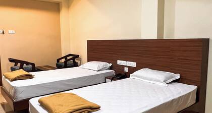 Shri Amman Residency