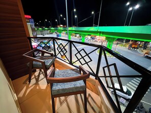 Deluxe-Doppelzimmer, Balkon, Stadtblick | Blick auf die Stadt