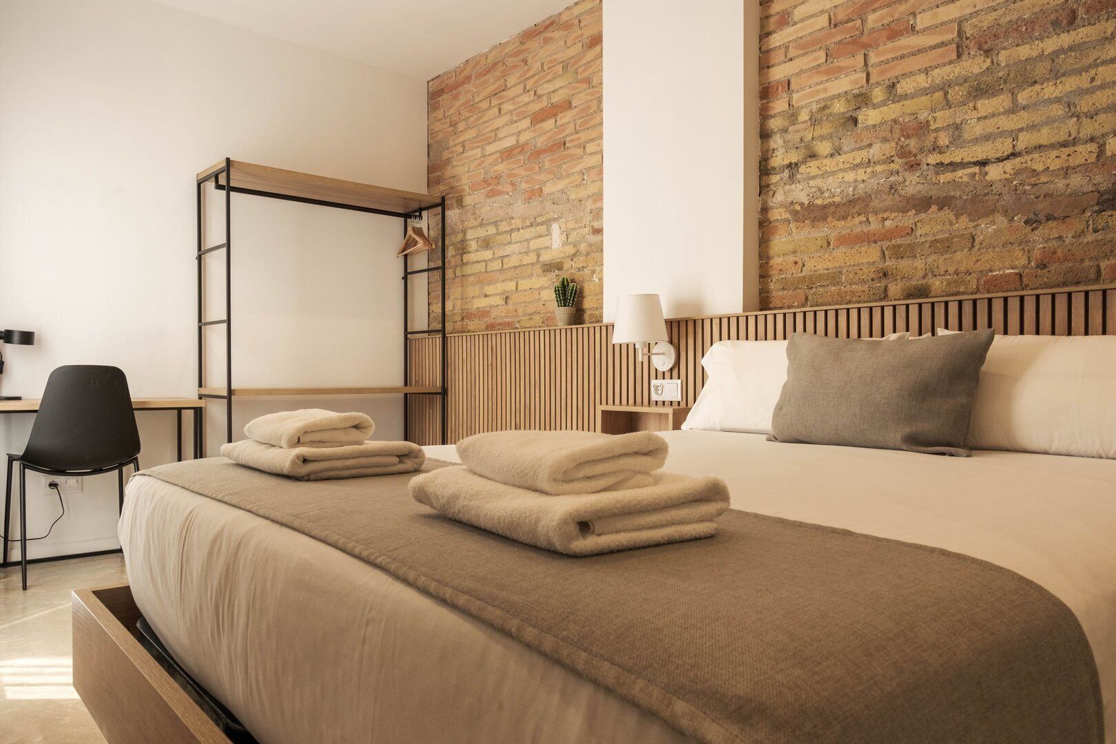 1 Schlafzimmer, Schreibtisch, Internetzugang, Bettwäsche