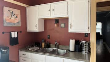 冰箱、烤箱、炉灶、茶具/咖啡用具