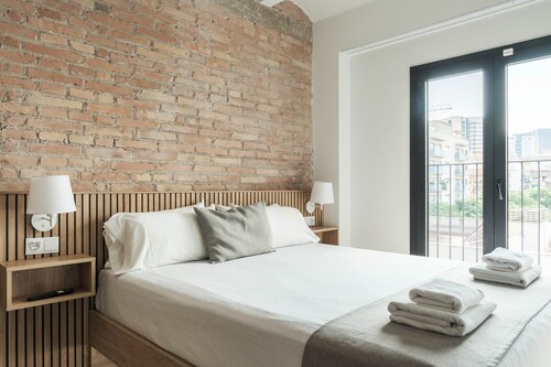 Guest Ready - Fira Barcelona Modern Studio