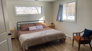 4 habitaciones, tabla de planchar con plancha y wifi gratis