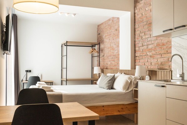 Escritorio, Internet, ropa de cama