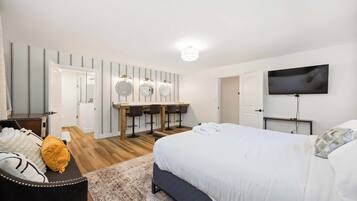 Strygejern/strygebræt, Wi-Fi, sengetøj