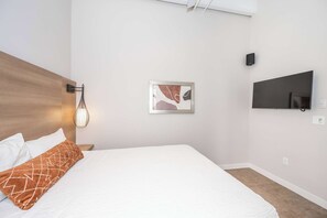 Apartment, Multiple Beds, Kitchen, City View (The 333 Suites 201) | 2 bedrooms, individually decorated, individually furnished