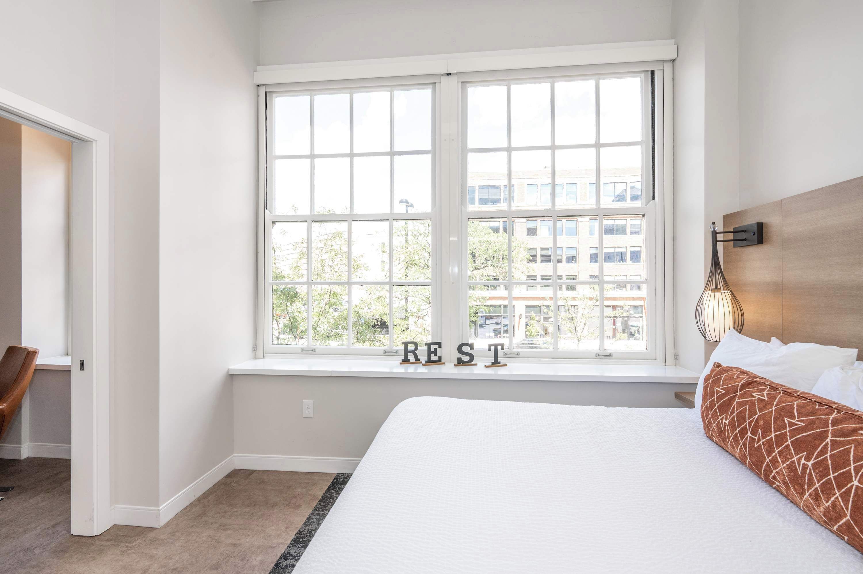 Appartement, meerdere bedden, keuken, uitzicht op stad (The 333 Suites 201) | Kameruitzicht